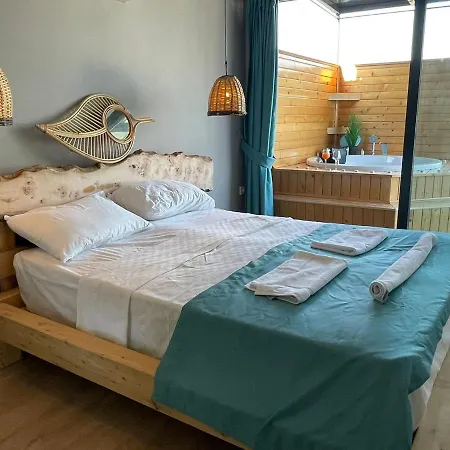 Infinity Apartment *