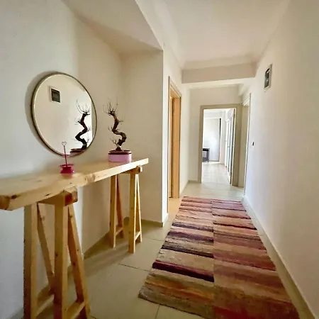Apartment Infinity