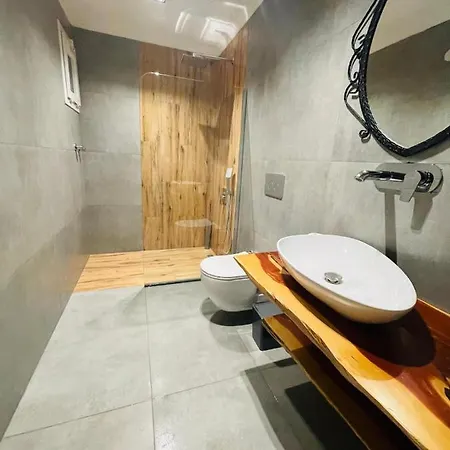 Apartment Infinity *